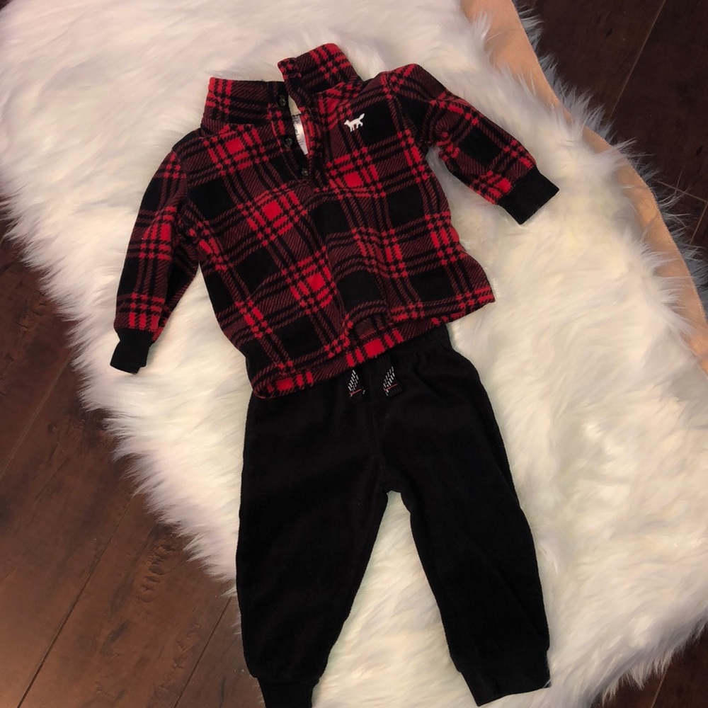 Sweater and sweatpants